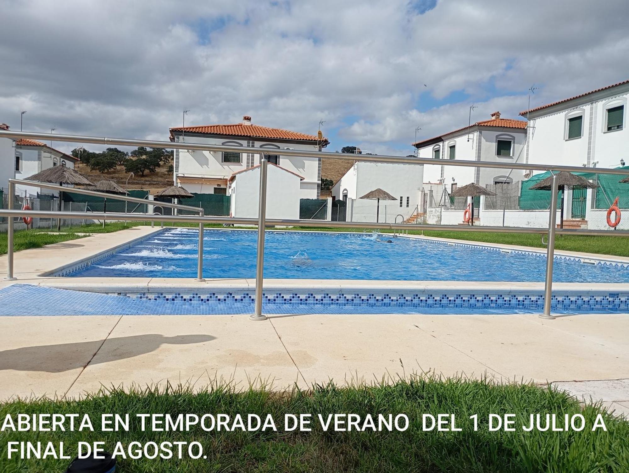 La Jara , Chalet Pareado El Real de la Jara 외부 사진